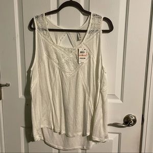 Women’s tank 2XL American Rag NWT